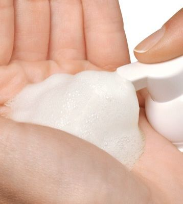 eyelash foam cleanser