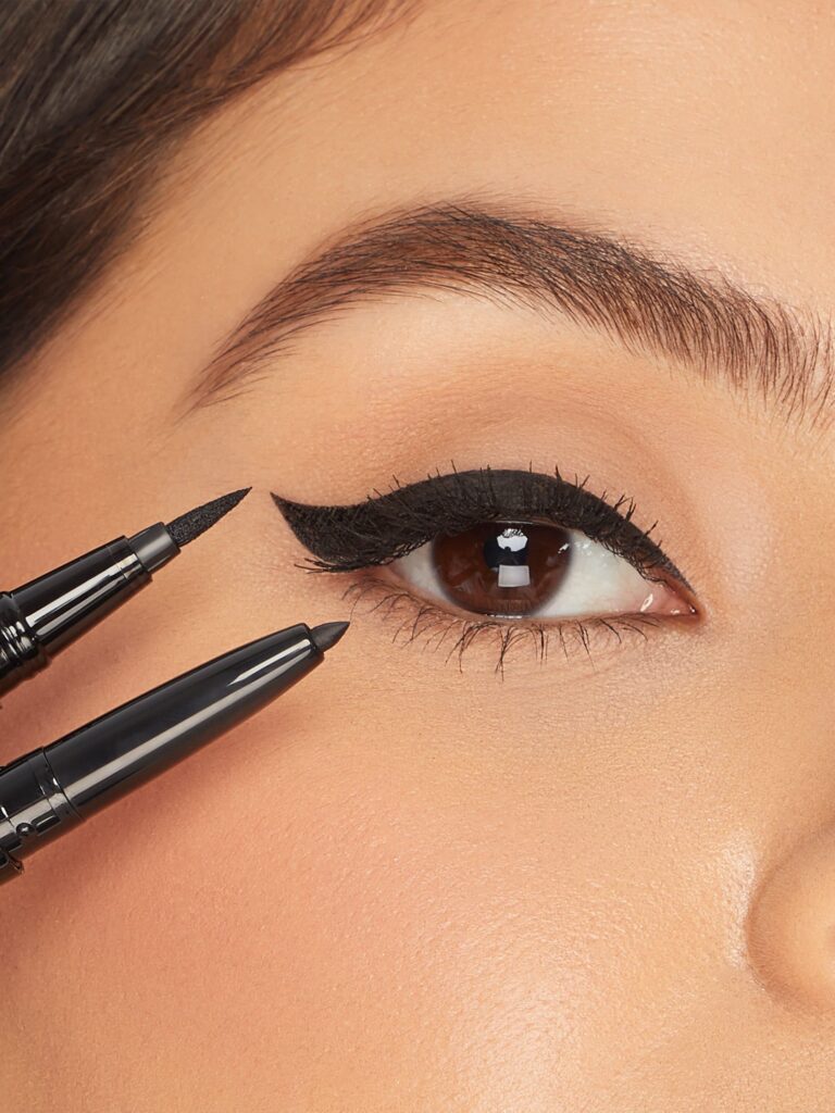 eyeliner